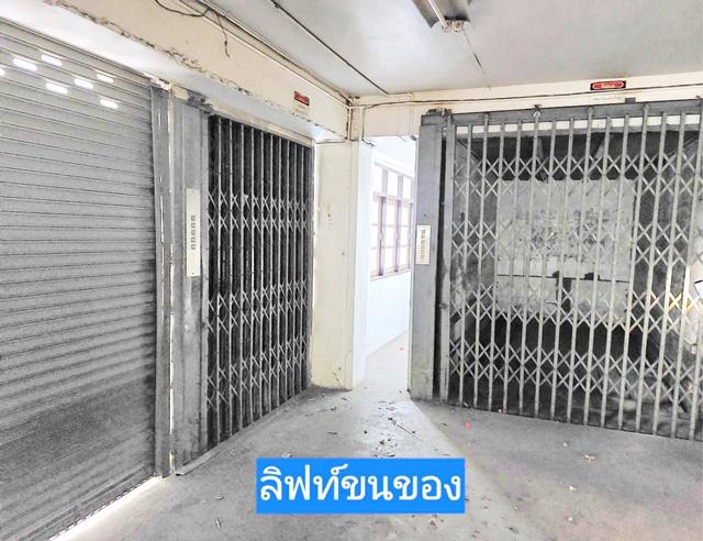5ปีมีครั้ง เทอร์มินอล 21 พระราม 3 1.4 กม.BRTเจริญราษฎร์ 1.5 กม. ให้เช่าโกดังขนาดใหญ่ พร้อมออฟฟิศ 3 ชั้น 6,000ตร.ม.1500 ต 3