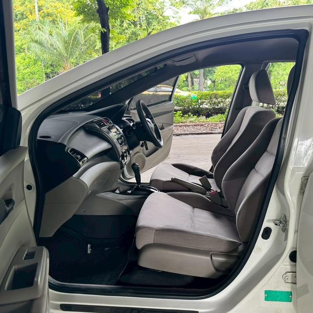 Honda City 1.5 CNG AT ปี 2013 16