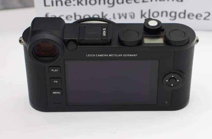 Leica CL Mirrorless Digital Camera  5