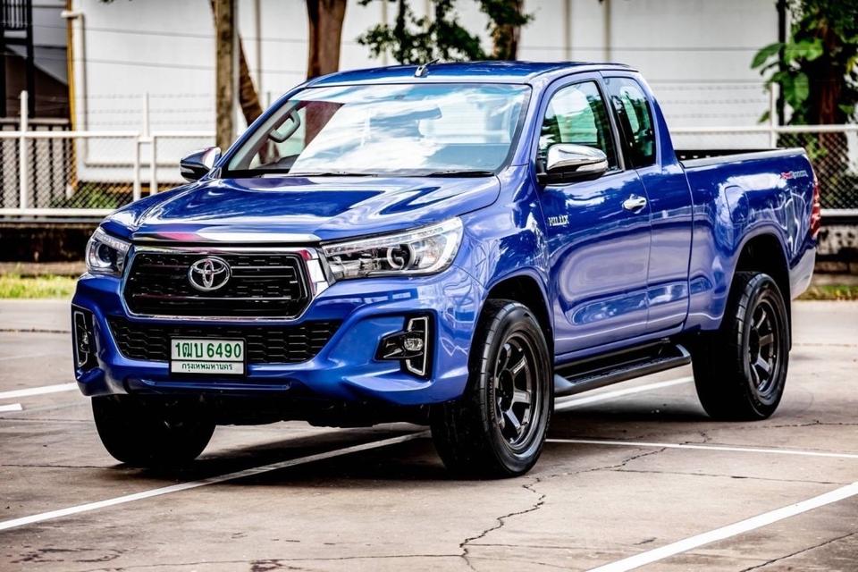 #Toyota #Revo Prerunner Cab  2.4E  สีน้ำเงิน เกียร์MT ปี 2015 รหัส GT6490 1