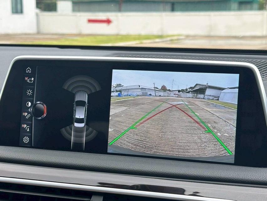 BMW 740Li Pure Excellence (G12) 2016 รถหรูใช้น้อย สวยมากๆ ราคาดีสุดในตลาด 16