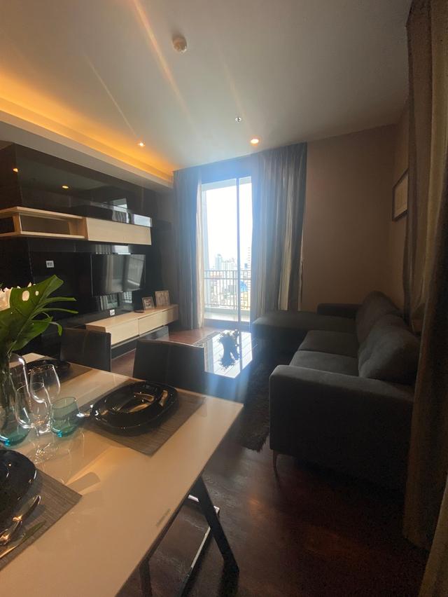 (FOR sale) คอนโด Quattro by Sansiri (ทองหล่อซอย4) สุขุมวิท55 2ห้องนอน 2ห้องน้ำ ชั้น 30 ตกแต่งพร้อมอยู่ ใจกลางเมือง (ขายพร้อมผู้เช่า) 3