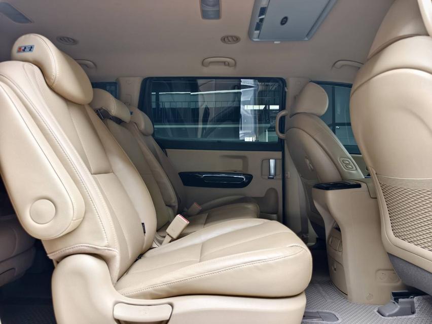 รถเข้าใหม่! KIA GRAND CARNIVAL 2.2 EX ปี 2018 สีดำ 10
