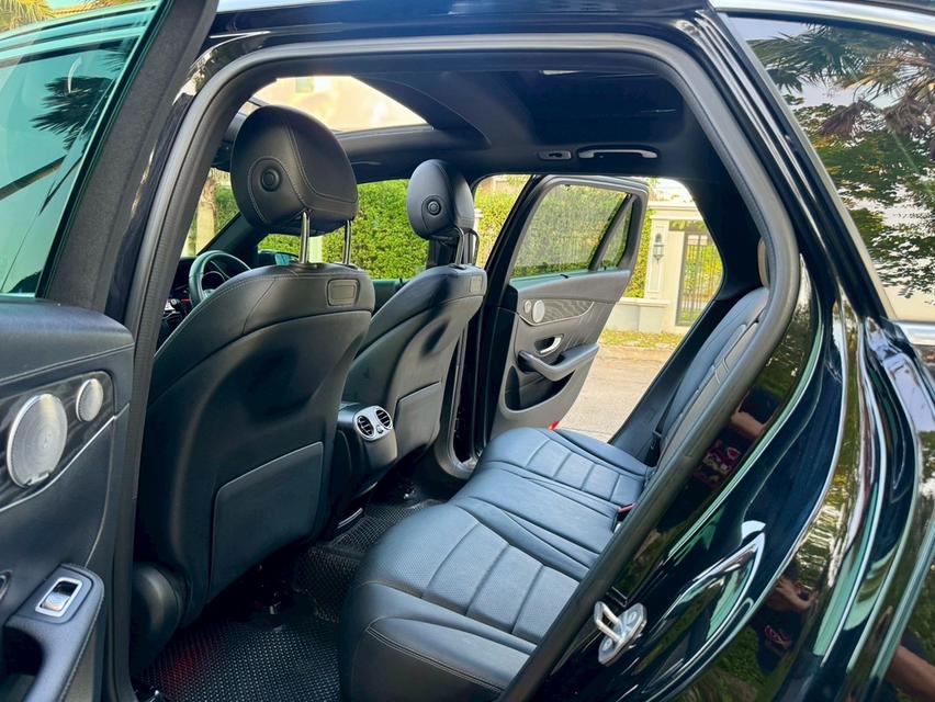 รหัสรถ AVA3424 🏆 Benz GLC250d AMG Dynamic 4matic ปี 2020 Top สุด Facelift ดีเซลล้วน รูปที่ 13
