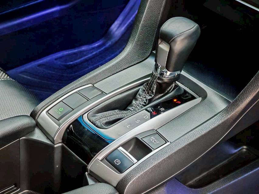2020 HONDA CIVIC 1.8 EL (FC) 8