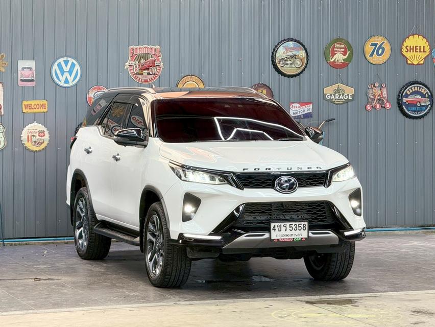 TOYOTA FORTUNER 2.4 Legender 4WD ปี 2023