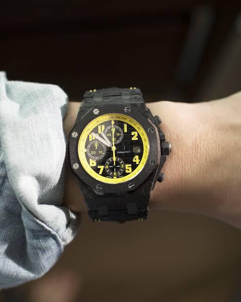 Audemars Piguet Royal Oak Offshore “Bumble Bee” 2