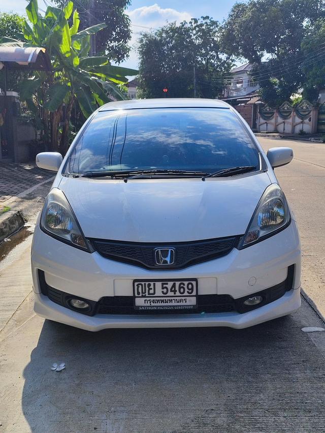 Honda Jazz GE ตัวท็อปสุด 10