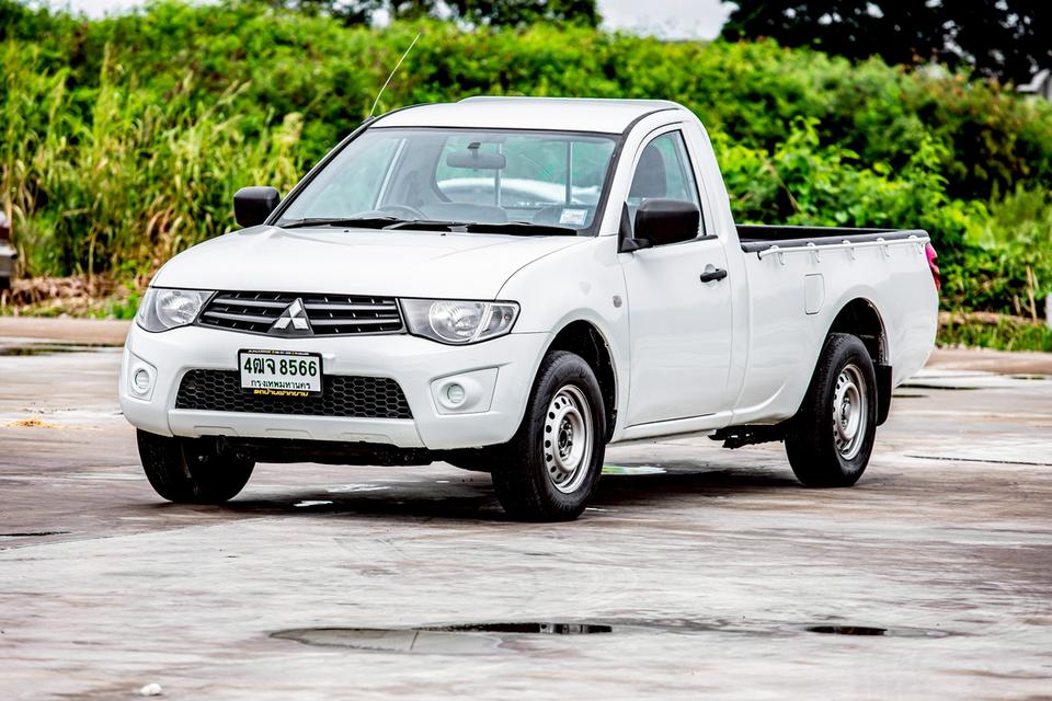 Mitsubishi Triton SingleCab 2.4 GL ปี 2010 เบนซิล สีขาว เกียร์ธรรมดา