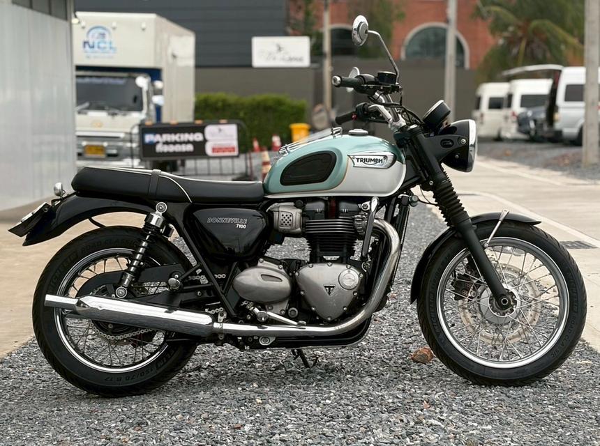 Triumph bonneville T100 ปี 2017 ฟ้าขาว