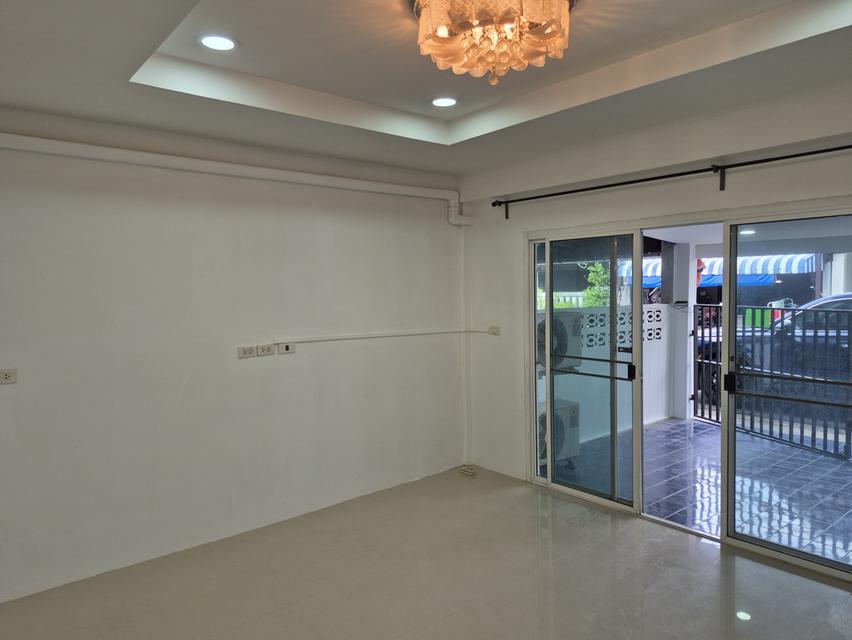 ขายทาวน์เฮ้าส์ ชั้นเดียว 27ตรว. 2