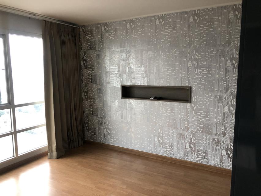 ยูดีไลท์คอนโดแอดห้วยขวาง ห้องมุมมี 2 ชั้น18 จากทั้งหมด 20 ชั้น มีสระว่ายน้ำ มีสระว่ายน้ำ ซาวน่า ฟิตเนส เข้าออกได้หลายทาง พระราม 9 ลาดพร้าวรัชดา ท 3