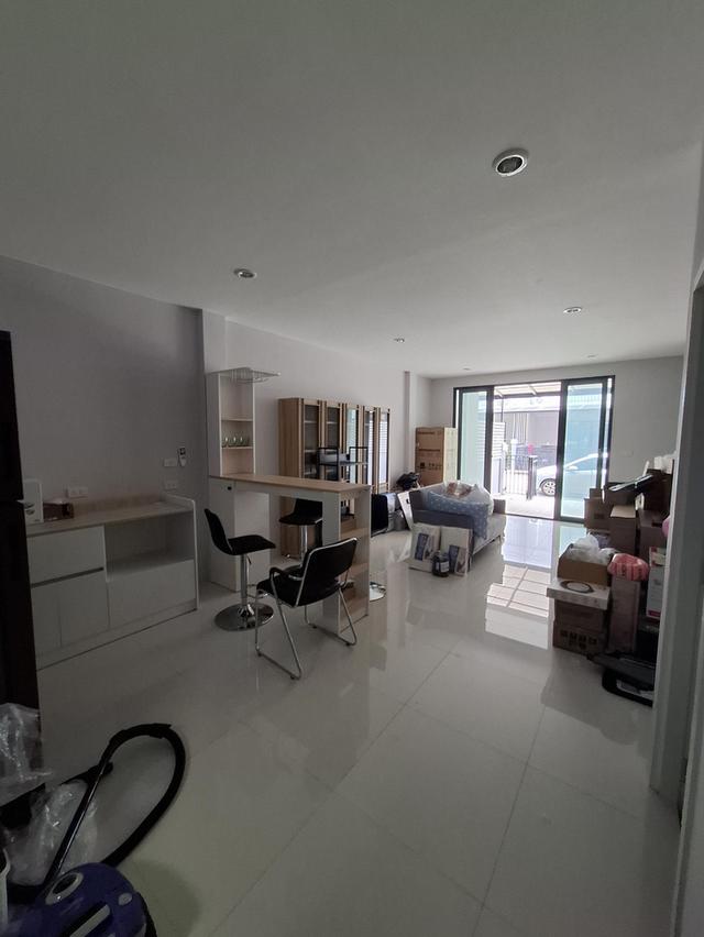 Cher-bangkhunnon : เฌอ บางขุนนนท์ ซอยบางขุนนนท์ 29 บางกอกน้อย 10700 1