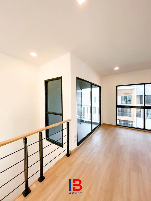 บ้านหรู 3.5 ชั้น Arden พัฒนาการ ใกล้ทองหล่อ–เอกมัย 17