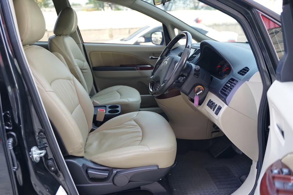 🚩MITSUBISHI SPACE WAGON 2.4 GLS 2010 14