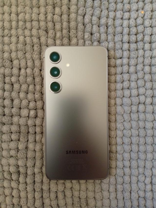 Samsung 24 ,128GB ,EU