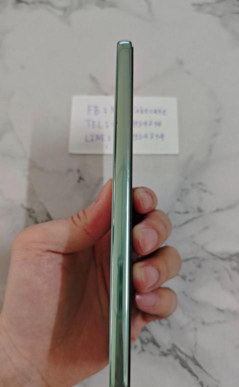 Samsung Galaxy A73 สีเขียว 3