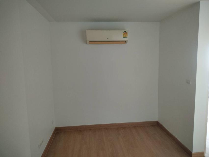 ขาย D5 Condo 56.76 ตรม. ตั้งอยู่ในซอยนวลจันทร์56 เขตบึงกุ่ม กทม. 12