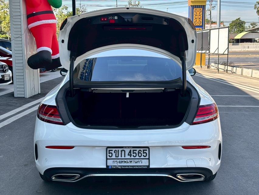 รหัสรถ KPV4565 2024 BENZ C200 2.0 COUPE AMG DYNAMIC 17