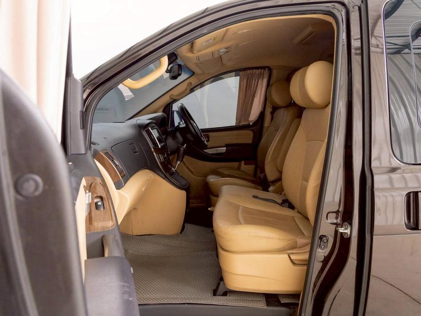 Hyundai H1 2.5Deluxe ปี19 15