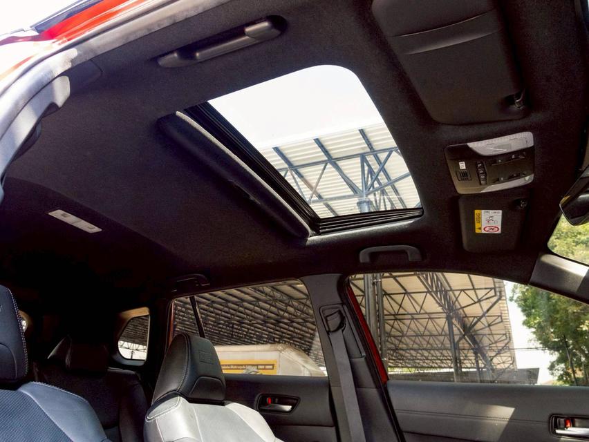 TOYOTA COROLLA CROSS 1.8 HYBRID GR SPORT ปี 2023 18