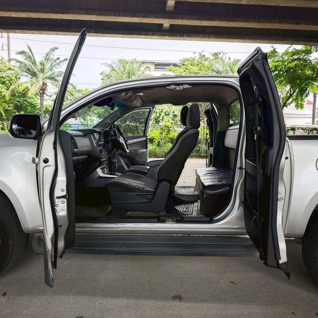 Chevrolet Colorado 2.5 Cab LTZ Z71 AT ปี 2019  กระบะแคป รถสวยขับดี พร้อมใช้งาน 17