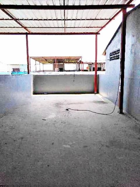 หนองจอก เลียบวารี 2นอน 2น้ำ 2จอดรถให้เช่าทาวน์เฮ้าส์ 2 ชั้น-ดาดฟ้า บิ๊กซี หนองจอก 19ตรว. 145ตรม. เดินทางสะดวก โรงพยาบาลม 4