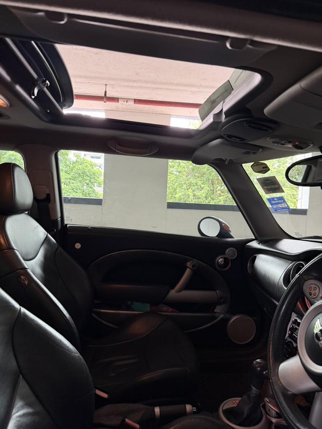 รถยนต์ MINI COOPER S ปี 2005