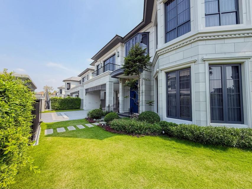 ขาย ให้เช่าบ้านเดี่ยว 2 ชั้น บ้านหรูสไตล์คฤหาสน์ นาราสิริ กรุงเทพกรีฑา 4