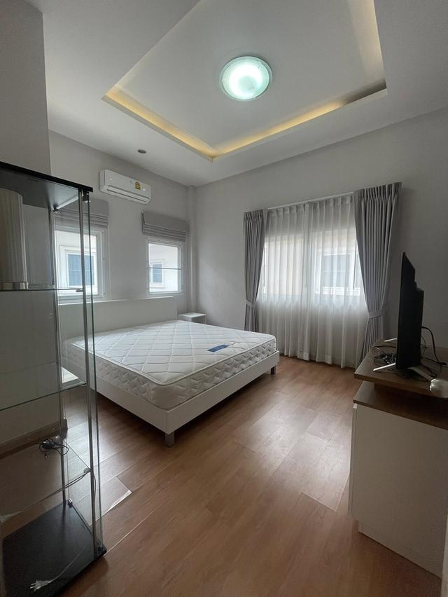 ให้เช่าบ้านเดี่ยว  2 ชั้น โครงการ  รัชชา 5 (เข้าทางถนนราชพฤกษ์ หรือถนนกาญจนาภิเษก) พร้อมเข้าอยู่ 4