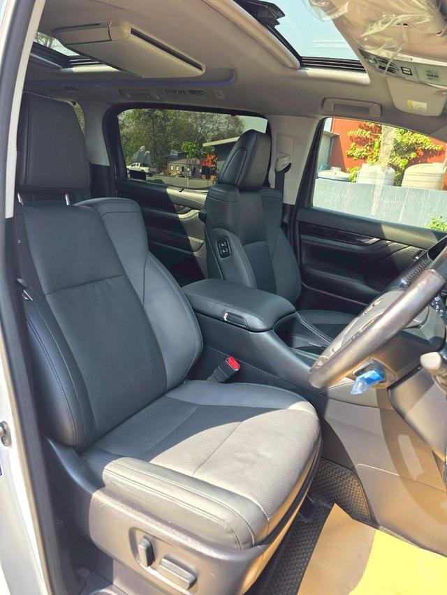 Toyota ALPHARD 2.5SC PACKAGE สีขาว ปี 2022 ไมล์ 60,000 กม. รูปที่ 8