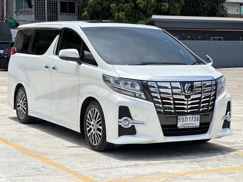 oyota Alphard 2.5 SC Package ปี 2015