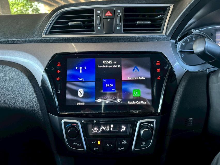 ขายรถ Suzuki Ciaz 1.25GLX push start ปี 2022 สีดำ เกียร์ออโต้ 15
