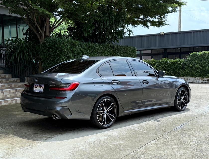 2022 BMW 330e MSPORT G20 รถมือเดียวออกป้ายแดง รถวิ่งน้อย เข้าศูนย์ทุกระยะ ไม่เคยมีอุบัติเหตุครับ