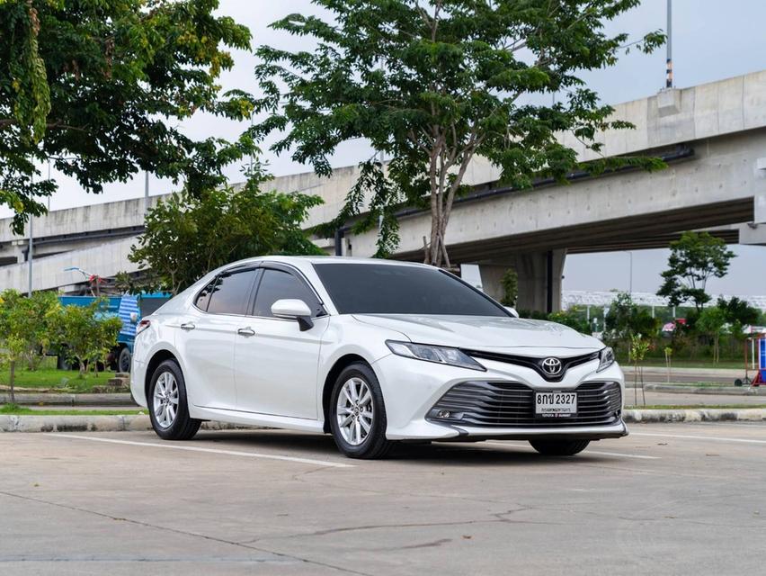 ขาย Toyota Camry 2.0G ปี19