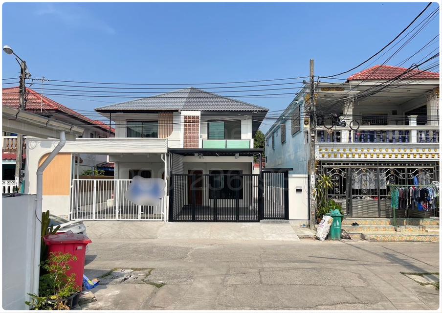 H-117 : บ้านแฝด 2 ชั้น 25.5 ตร.วา ม.พระปิ่น 4 ถ.บางบอน 5 หนองแขม Renovate ใหม่ทั้งหลัง 2