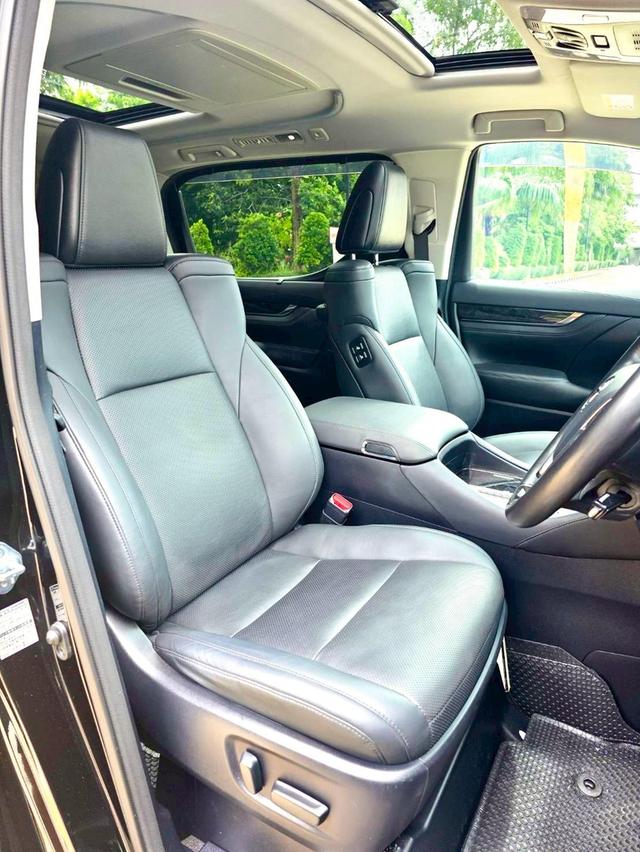ขาย Toyota Alphard 2.5SC ปี23 7