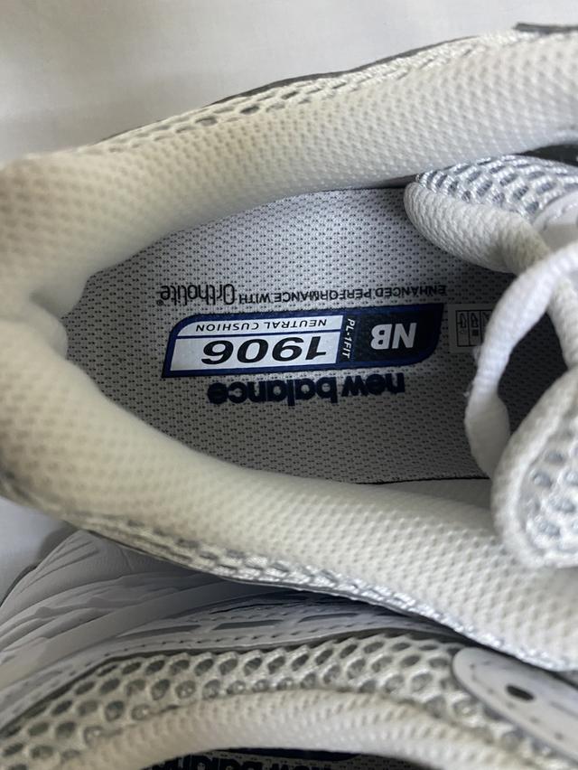 New balance 1906 Schuhe รูปที่ 2