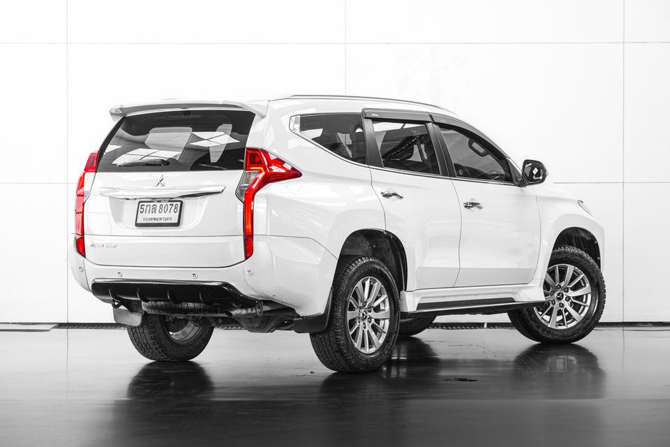 2016 MITSUBISHI PAJERO SPORT 2.4 GT 2WD สีขาว เลขไมล์ 151210 กม.