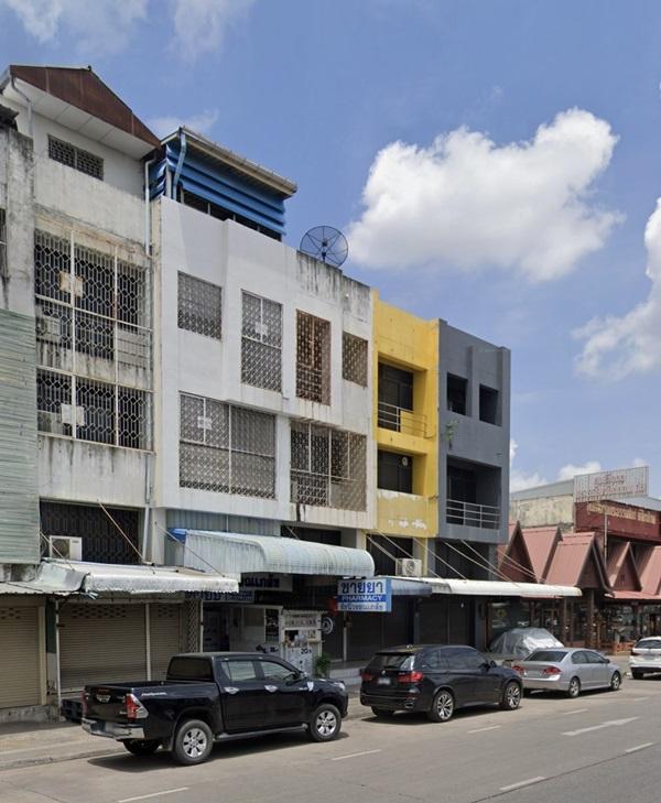 ขายอาคารพาณิชย์ 4 ชั้น ใจกลางเมืองขอนแก่น (ถนน 6 เลน ย่านธุรกิจ) พร้อมบริการรีโนเวทตามใจคุณ จบครบพร้อมเปิดร้าน! โทร 0817420943 2