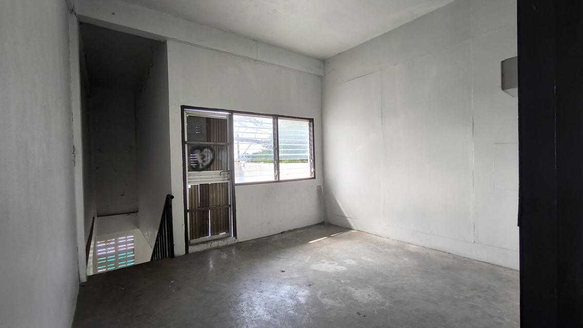 เช่าอาคารพาณิชย์3ชั้น 10