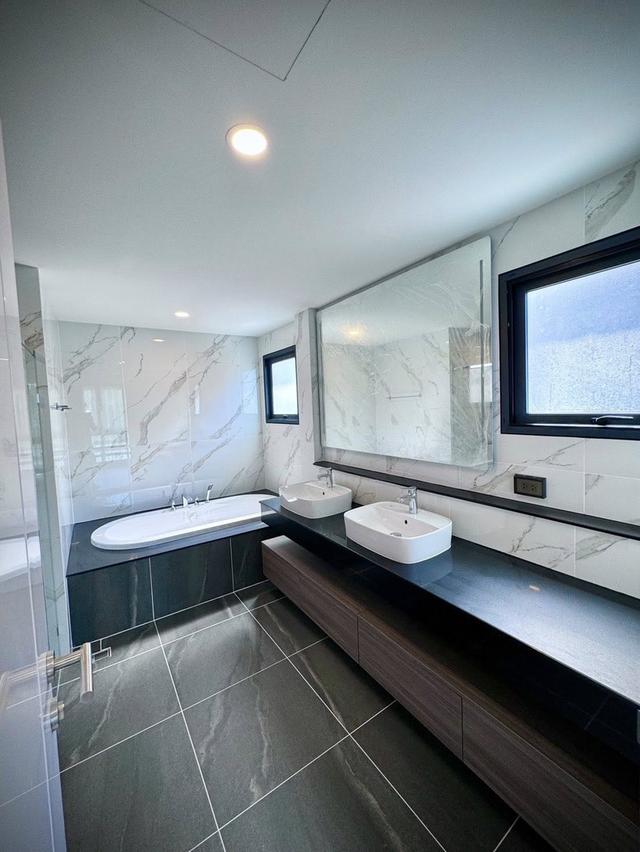 Luxury House for Rent 𝑻𝒉𝒆 𝒄𝒊𝒕𝒚 𝒃𝒂𝒏𝒈𝒏𝒂 12
