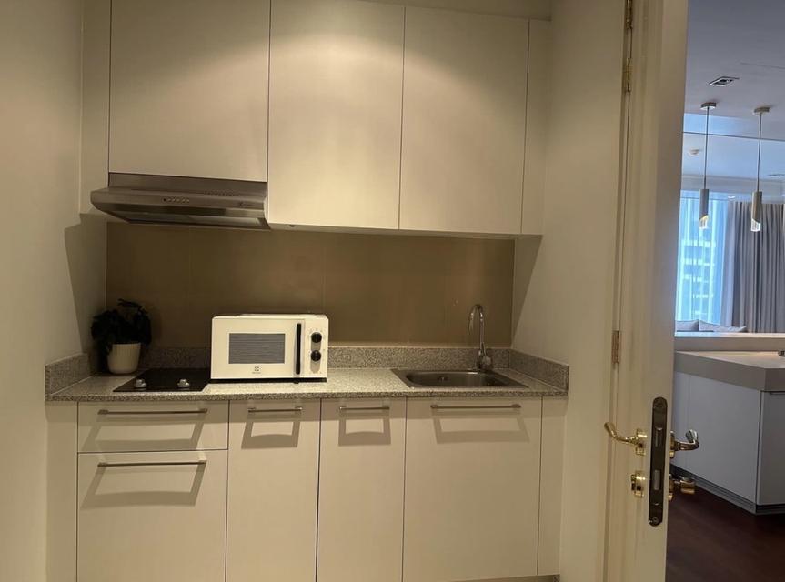 Rare 2BR Private Lift Condo for Rent Pet Friendly in Prime Phromphong walk to EmQuartier 6