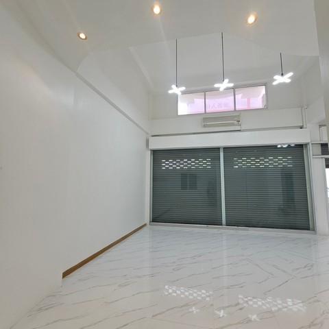 โอกาสลงทุนทำเลศักยภาพ เมืองภูเก็ต ขาย - เช่า อาคารพาณิชย์ 2 คูหา Renovate ใหม่ พร้อมใช้งาน 4
