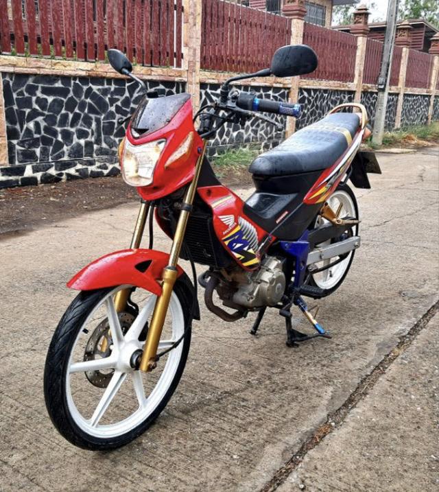 Honda Sonic125cc สีแดง 3