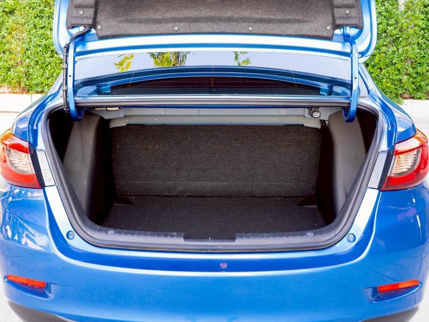 Mazda 2 1.3S ปี 2016 ♨️ #ประกันเครื่องเกียร์หลังการขาย3ปี / 30,000km. ♨️ 14