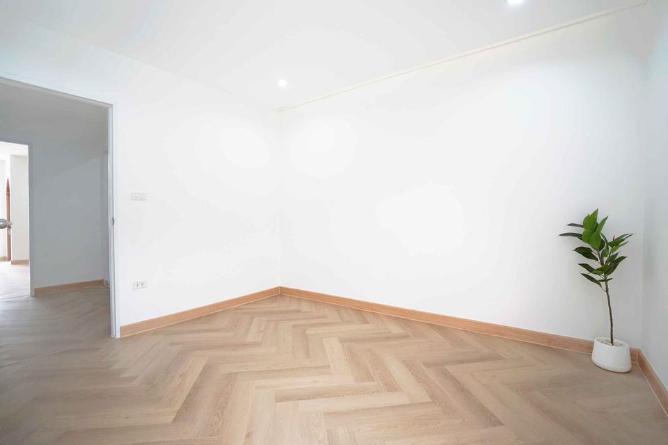 ทาวน์เฮ้าส์หมู่บ้าน บก.ทหารสูงสุด 17