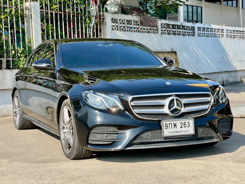 รหัสรถ PJP263 2017 MERCEDES-BENZ E220d AMG Dynamic รูปที่ 3