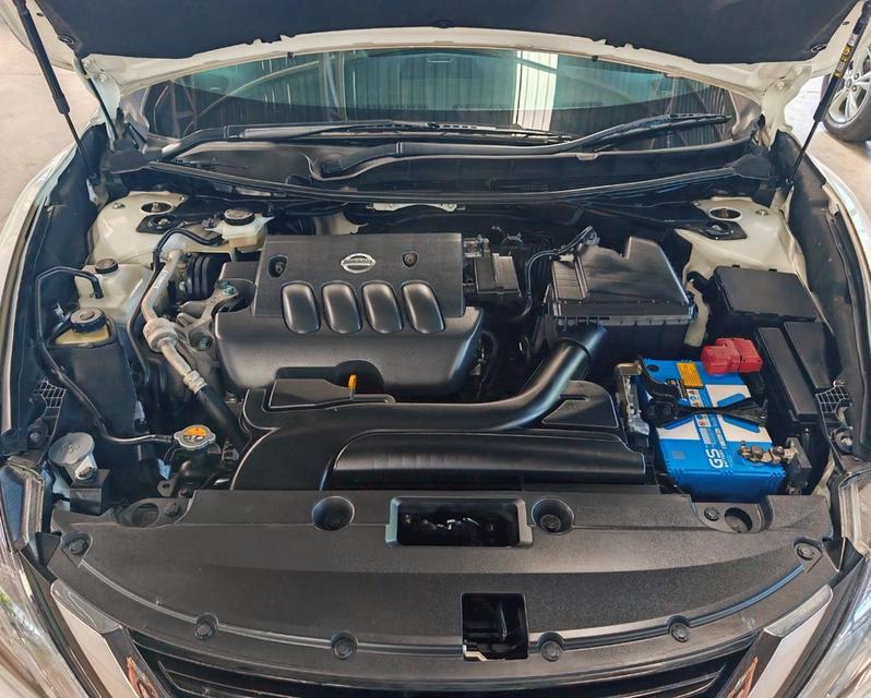 NISSAN TEANA 2.0XL