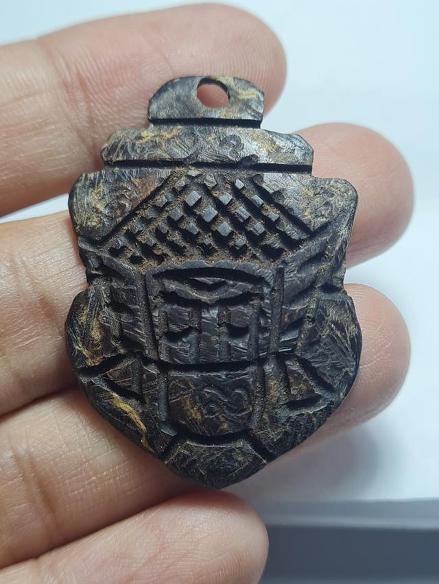 กะลาแกะ ไม่ทราบสำนัก